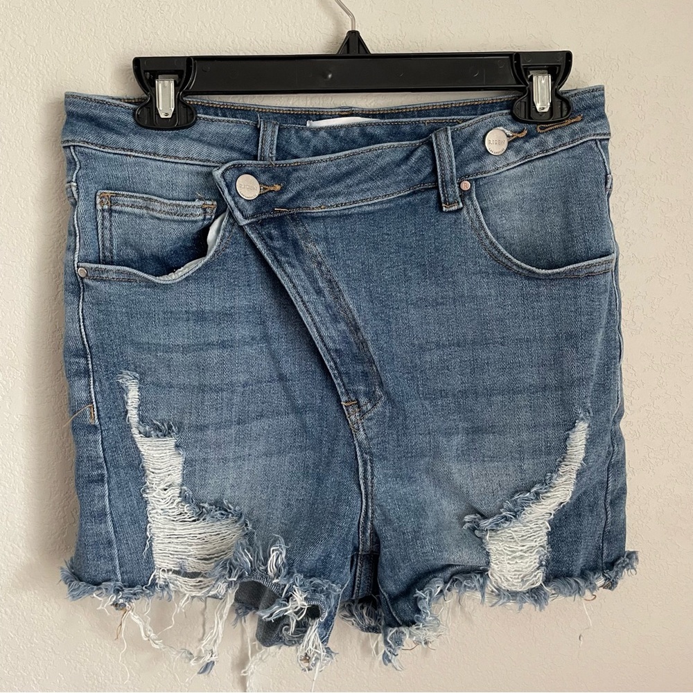 Risen Los Angeles Jeans Distressed Denim Women Shorts Size Large